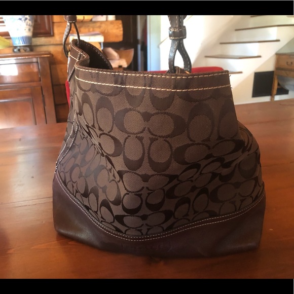 Gorgeous Fall chocolate Coach Bag - Picture 1 of 5